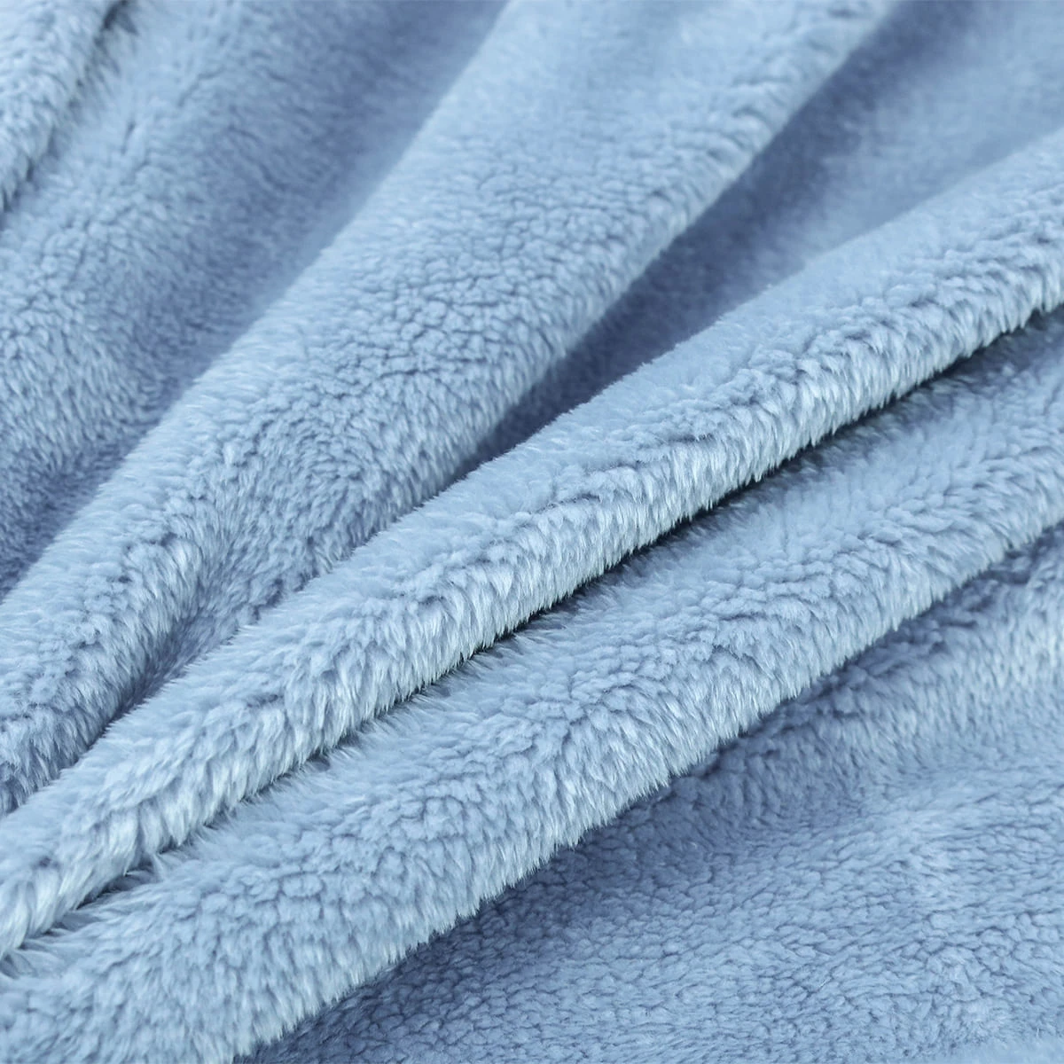 100% Recycled Polyester Zig Zag Pattern Jacquard Flannel Reversible Plush Blanket (Navy, Blue)