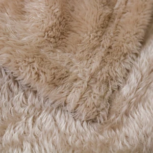 Alpaca Plush Pillow Blanket (Brown)