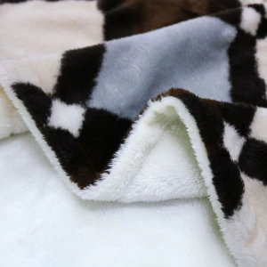 Diamond Tiles Pattern Printed Reversible to Plush Blanket