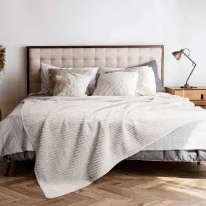 Fino Plush Blanket | Bold Striped Textured | Light Brown