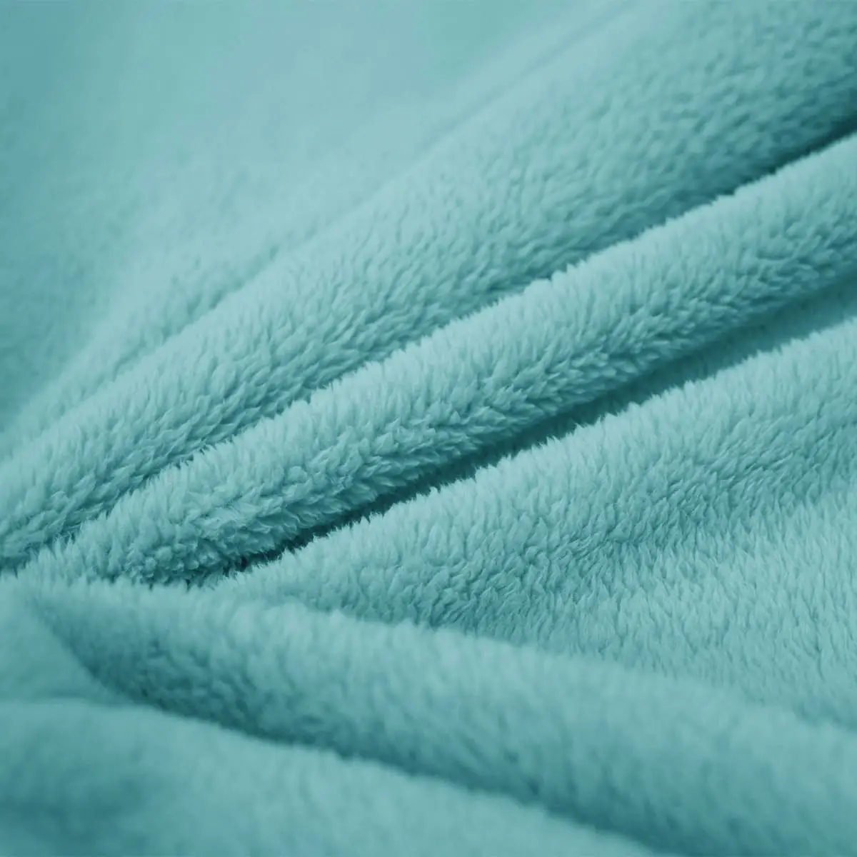 Fino Plush Blanket | Mint Green