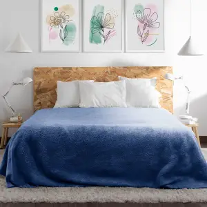 Fino Plush Blanket | Navy
