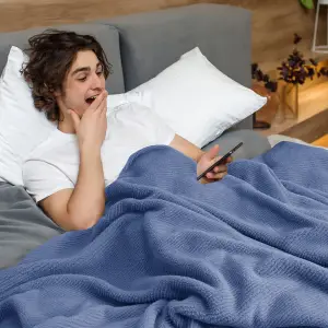 Fino Plush Blanket | Thin Striped Textured | Navy