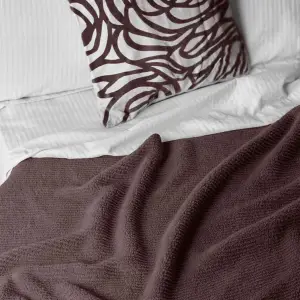 Fino Plush Blanket | Thin Striped Textured | Red Brown