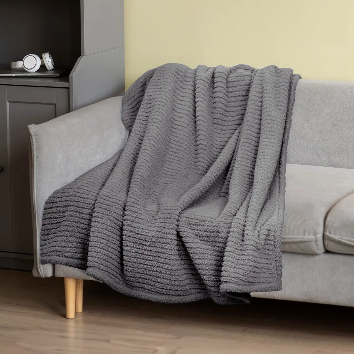 Fino Plush Throw | Bold Striped Textured | Dark Grey