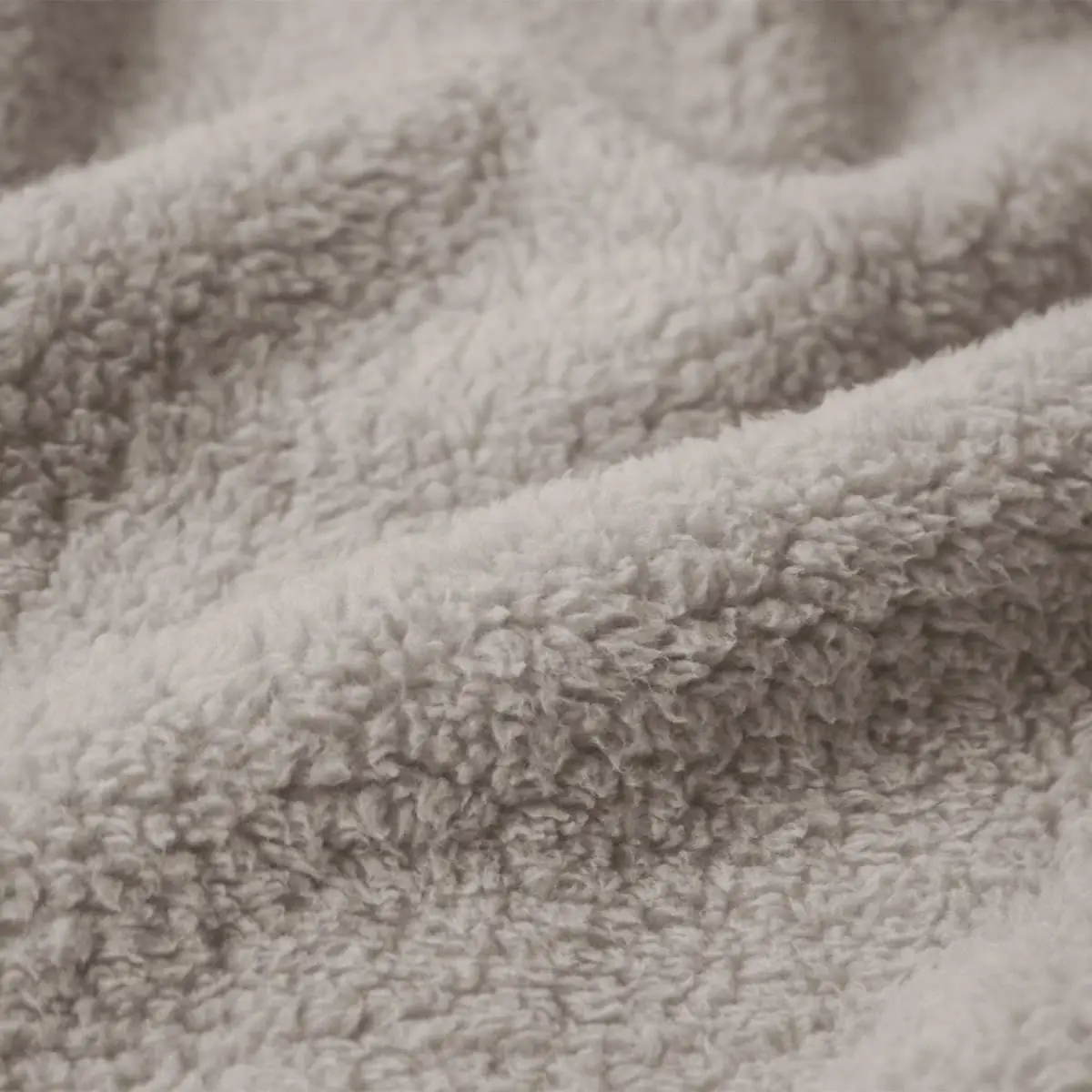 Fino Plush Throw | Light Brown