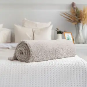 Fino Plush Throw | Light Brown