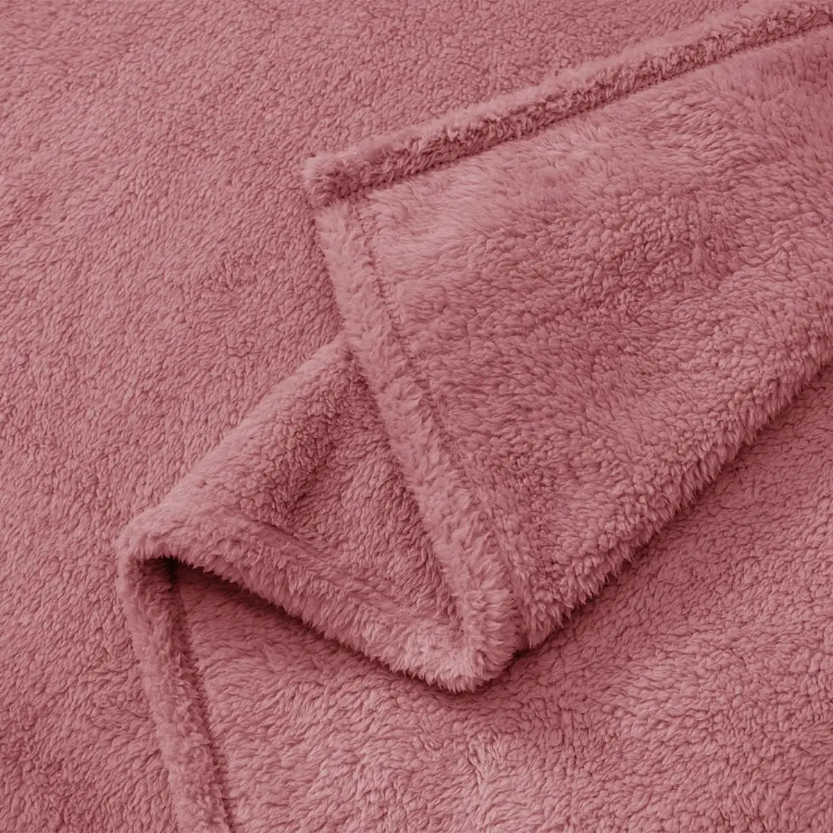 Fino Plush Throw | Pink