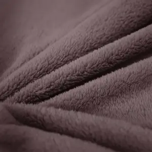 Fino Plush Throw | Red Brown