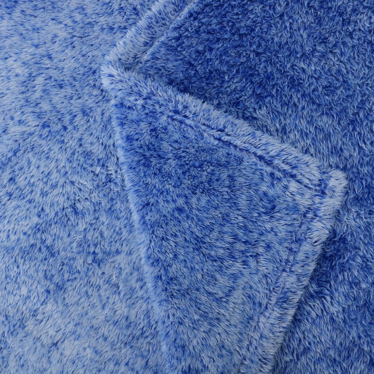 Frosted Plush Blanket (Blue)