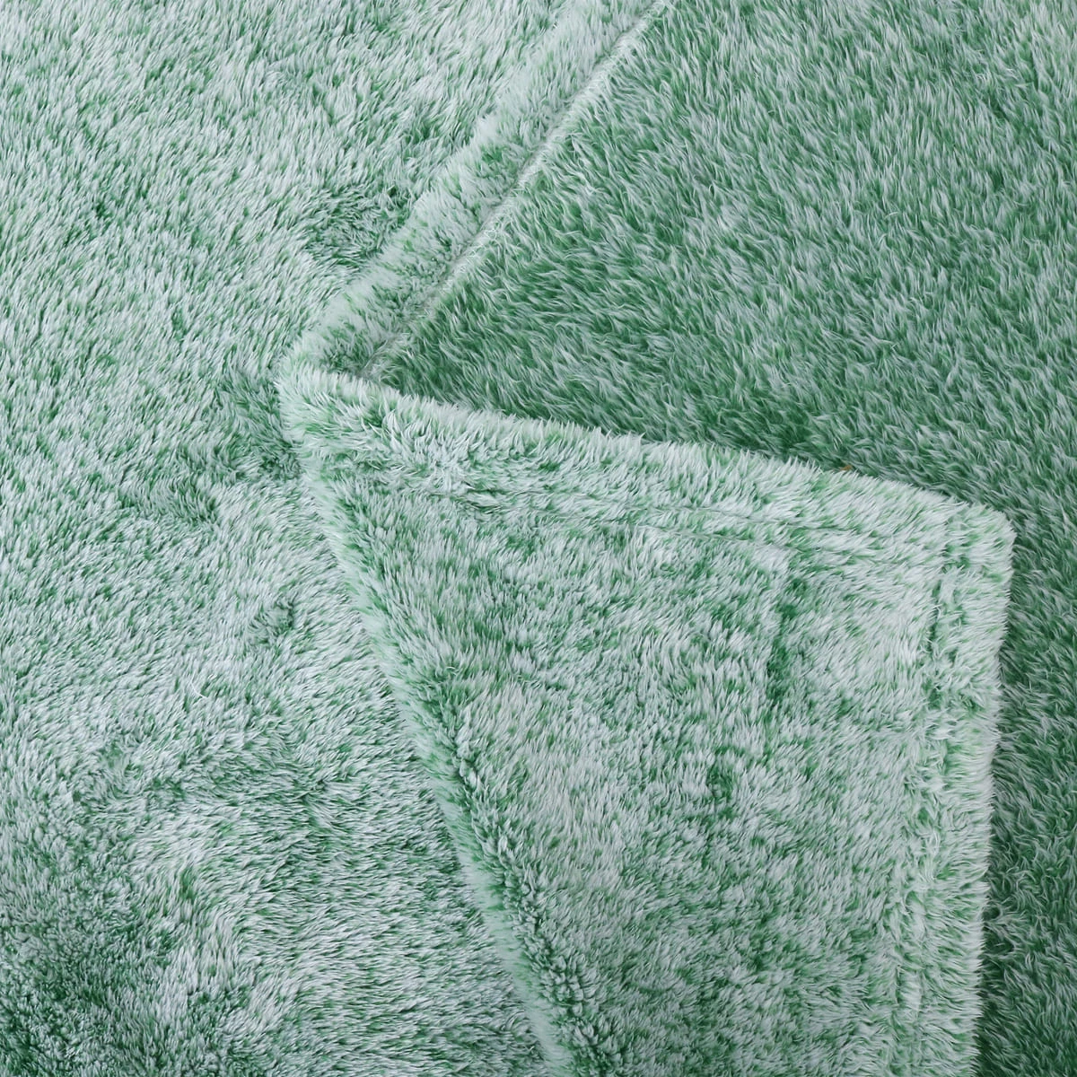 Frosted Plush Blanket (Green)