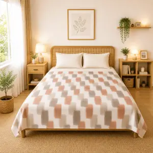 Himalai Printed Fleece Blanket 180 GSM – Chicky Check (606E) | From $1.99 Wholesale