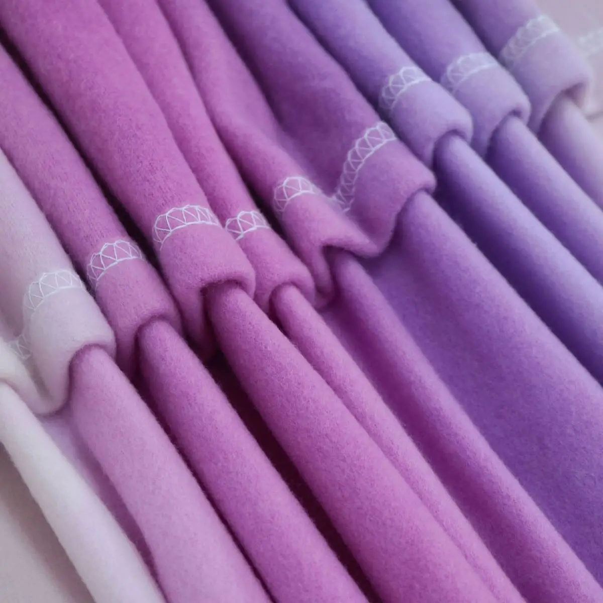 Himalai Printed Fleece Blanket 180 GSM – Horizontal Dream (302B) | From $1.99 Wholesale