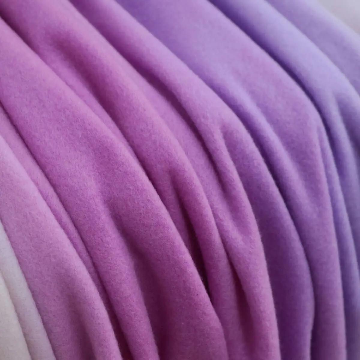 Himalai Printed Fleece Blanket 180 GSM – Horizontal Dream (302B) | From $1.99 Wholesale
