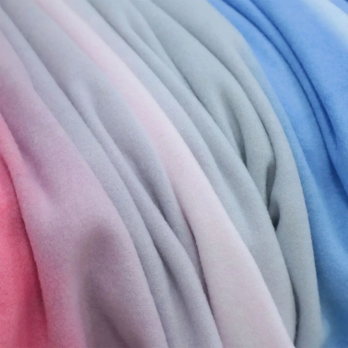 Himalai Printed Fleece Blanket 180 GSM – Horizontal Dream (311C) | From $1.99 Wholesale
