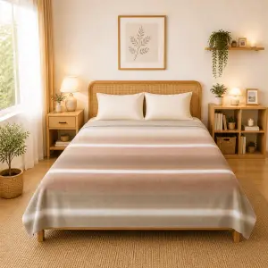 Himalai Printed Fleece Blanket 180 GSM – Horizontal Dream (311B) | From $1.99 Wholesale