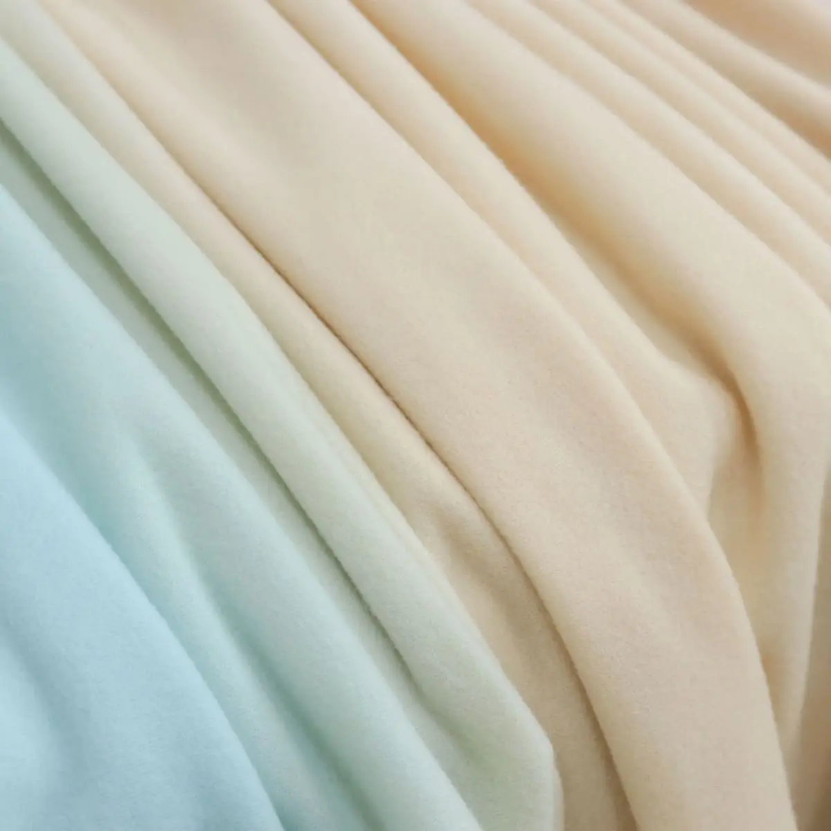 Himalai Printed Fleece Blanket 180 GSM – Skyline (206B) | From $1.99 Wholesale