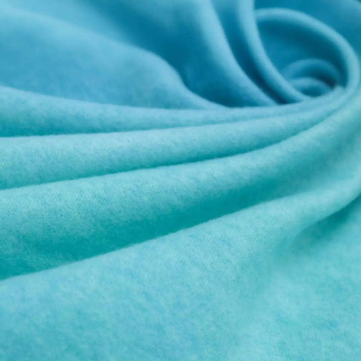 Himalai Printed Fleece Blanket 180 GSM – Universe (111A) | From $1.99 Wholesale