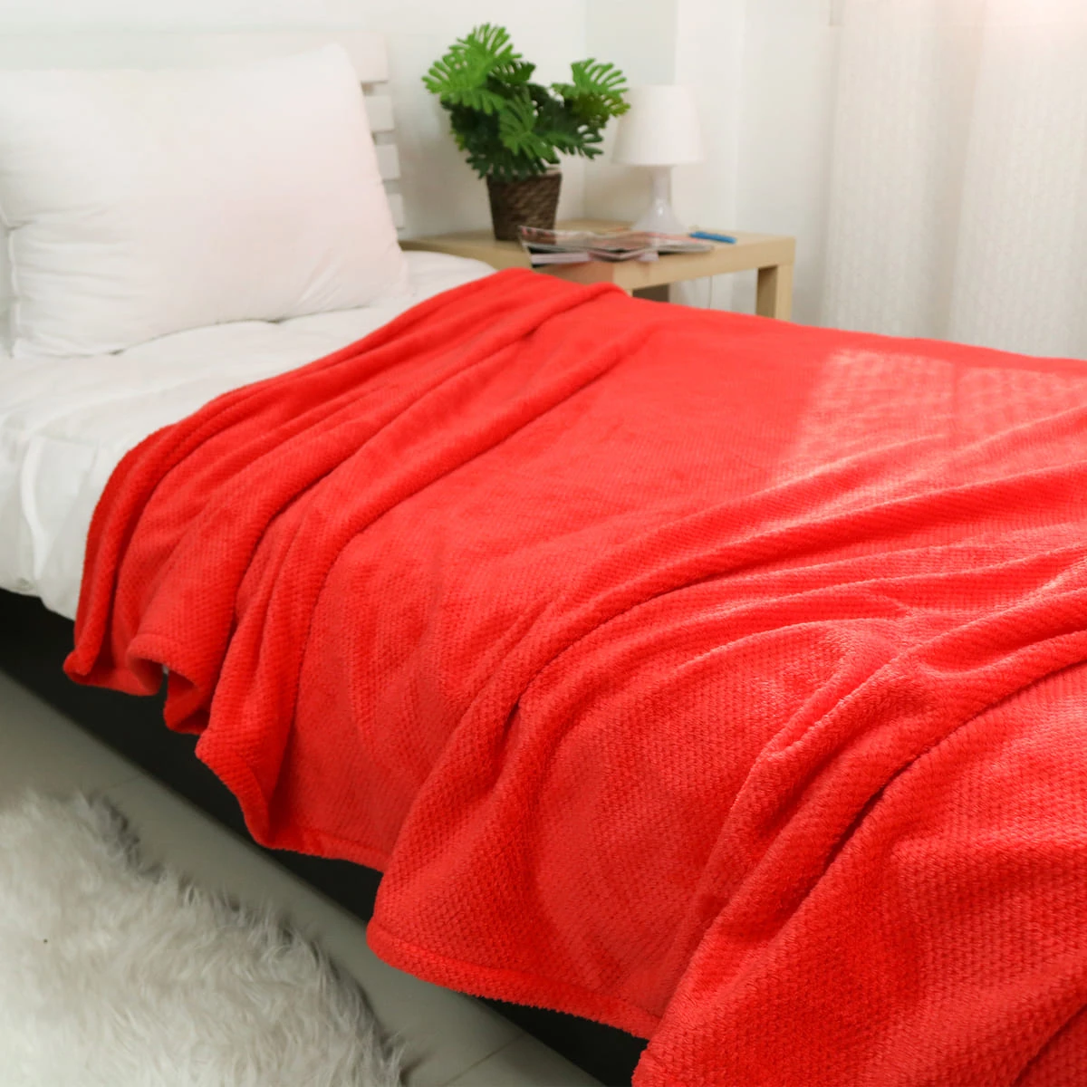 Jacquard Flannel Waffle Textured Blanket (Red)