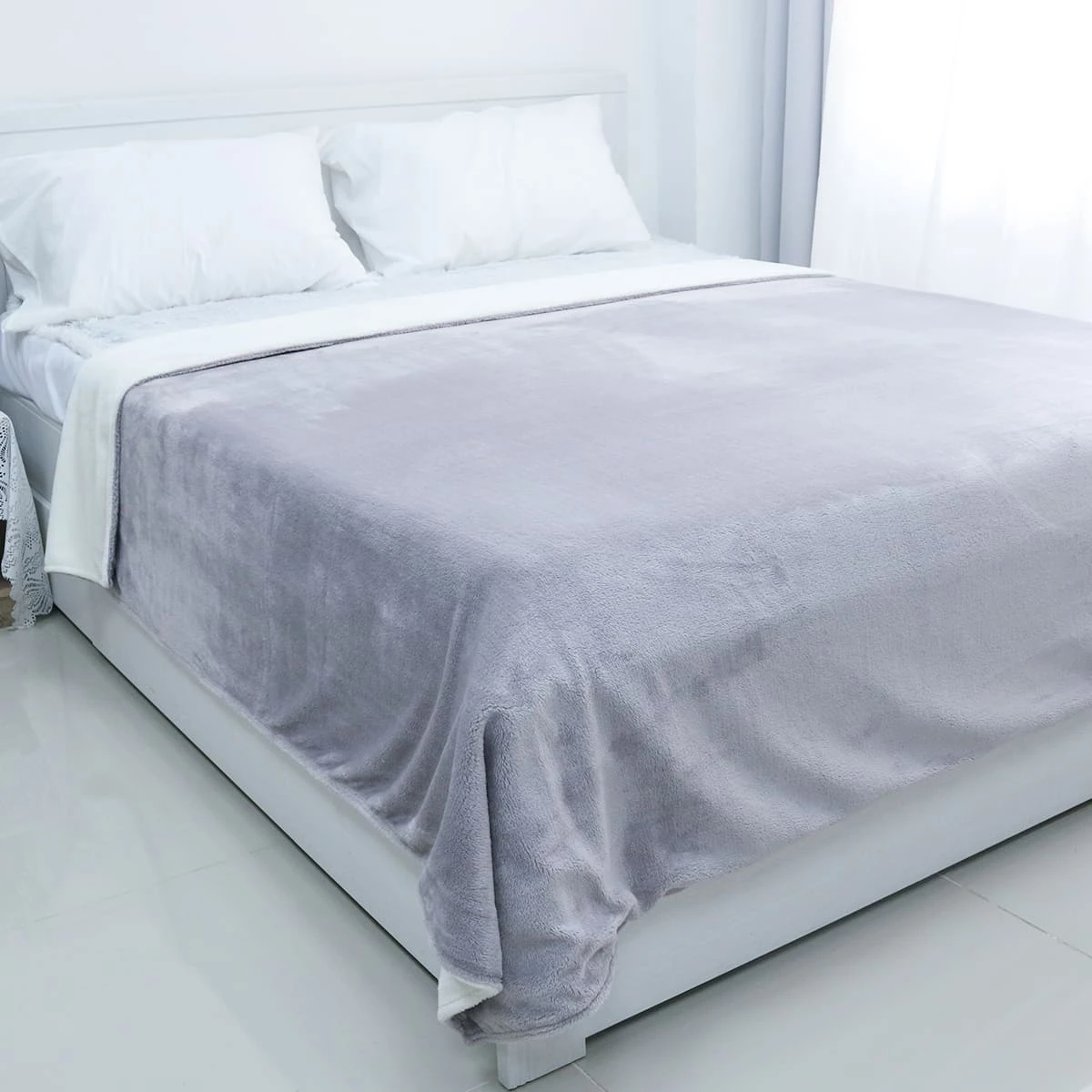 Light Grey Reversible to White Cashmere Blanket