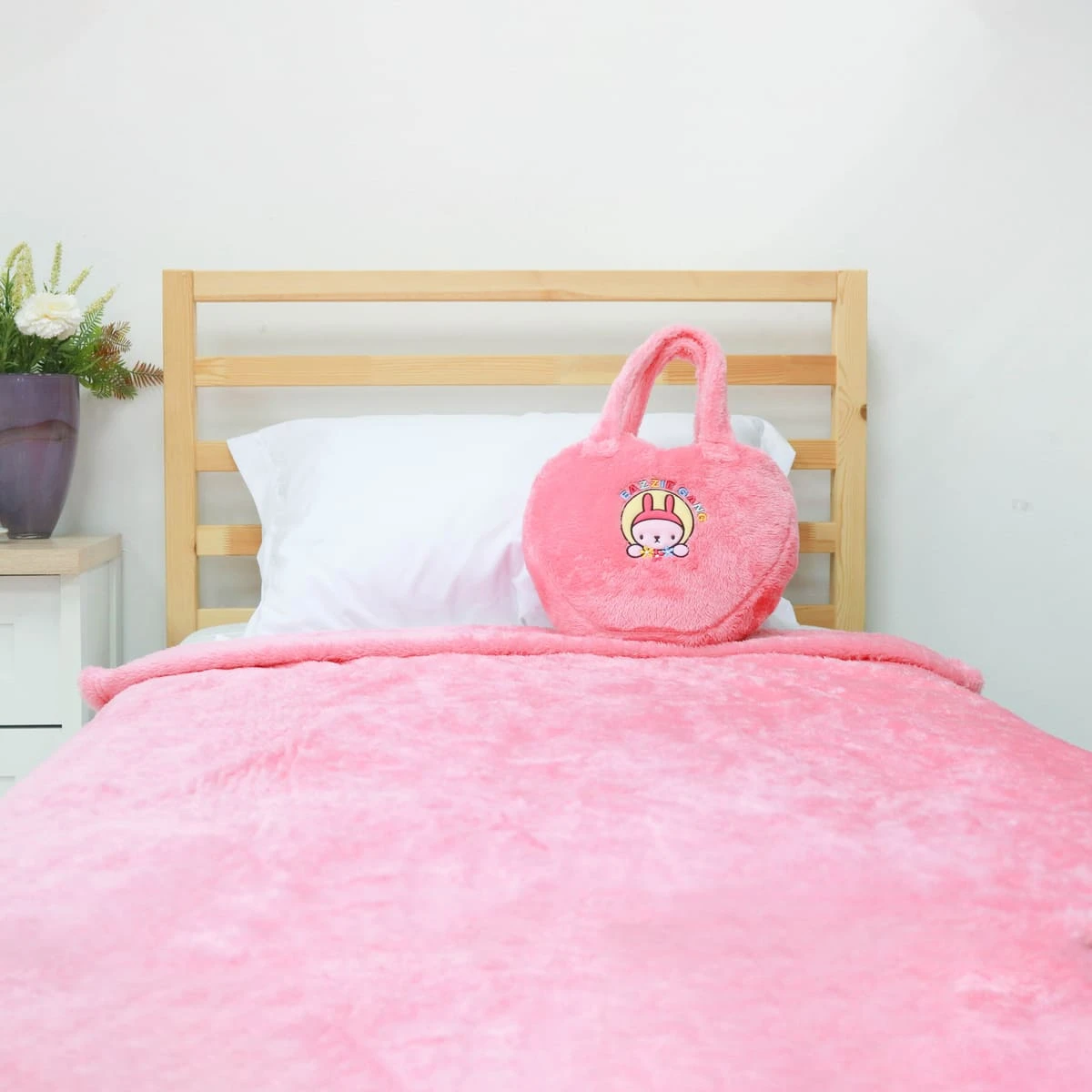 Lily 3D Embroidery Heart Shape Plush Tote Bag Blanket (Pink)