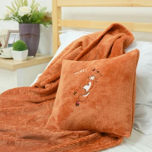 Muddy Embroidery Plush Pillow Blanket (Brown)