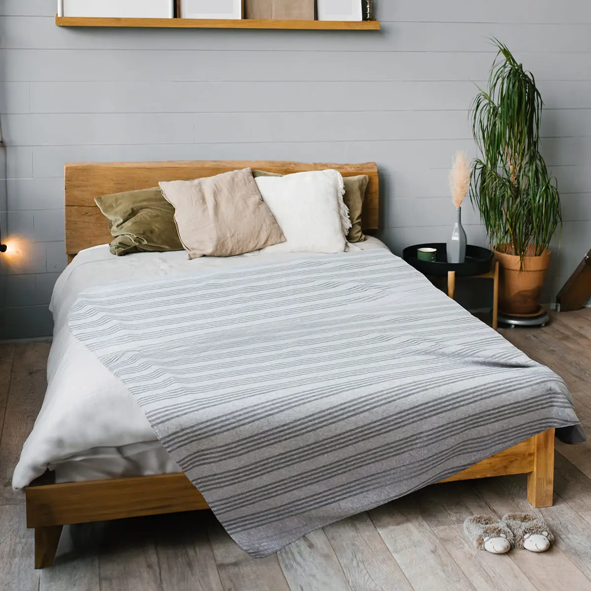 No-Dye Melange Fleece Blanket | Single-Sided Brushed | Stripe II Grey Shade
