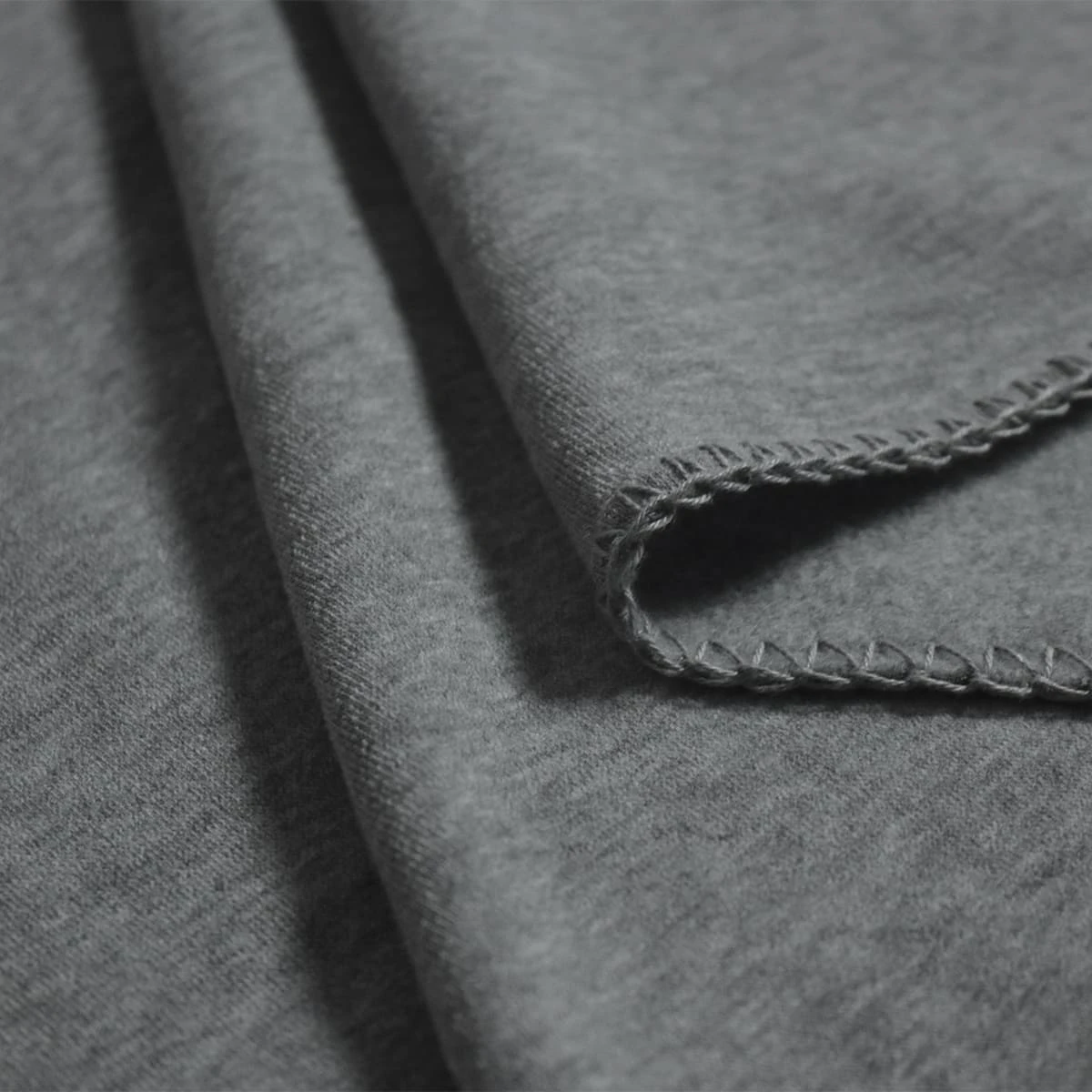 No-Dye Melange Fleece Throw | Single-Sided Brushed | Classic Grey Shade