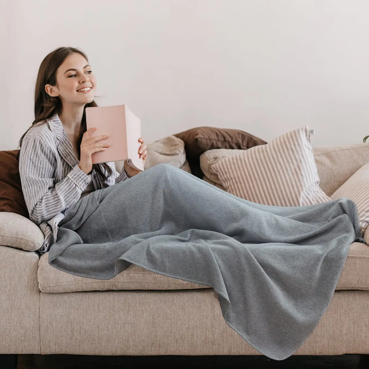 No-Dye Melange Fleece Throw | Single-Sided Brushed | Classic Grey Shade