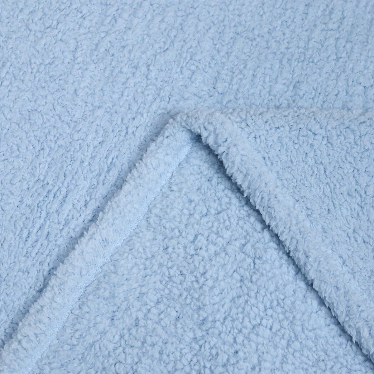 Pastel Color Sherpa Throw (Blue)
