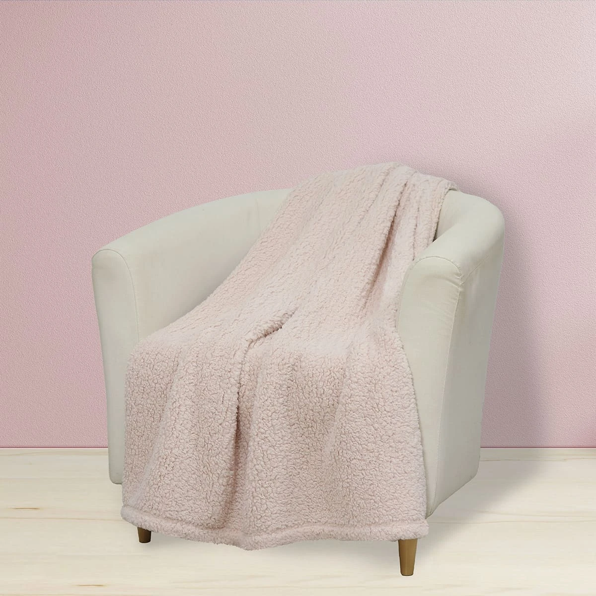 Pastel Color Sherpa Throw (Light Pink)