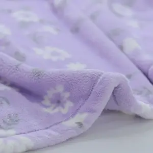 Purple Flower Printed Flannel Blanket – Ultra Soft & Lightweight Throw