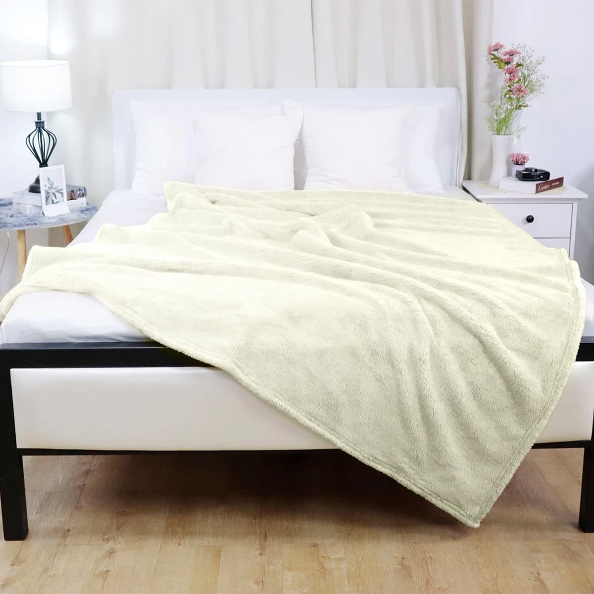 Fashion Hometex: Blanket Supplier |  Ready-to-ship Sable Plush Blanket (Eggshell)