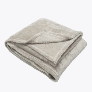 Ready-to-ship Wombat Plush Blanket (White)