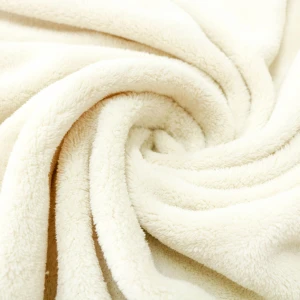 Recycled Flannal Blanket (Cream)