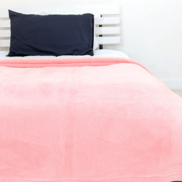 Recycled Flannal Blanket (Pink)