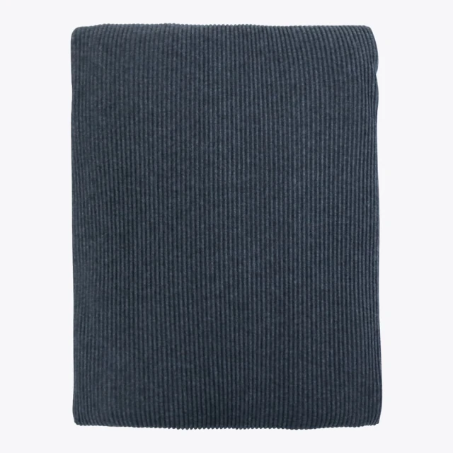 Recycled Pleat Fleece Bedspread (Dark Grey)