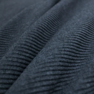 Recycled Pleat Fleece Bedspread (Dark Grey)