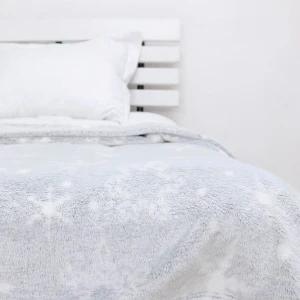 Snowflake Printed Frosted Plush Blanket (Silver Grey)