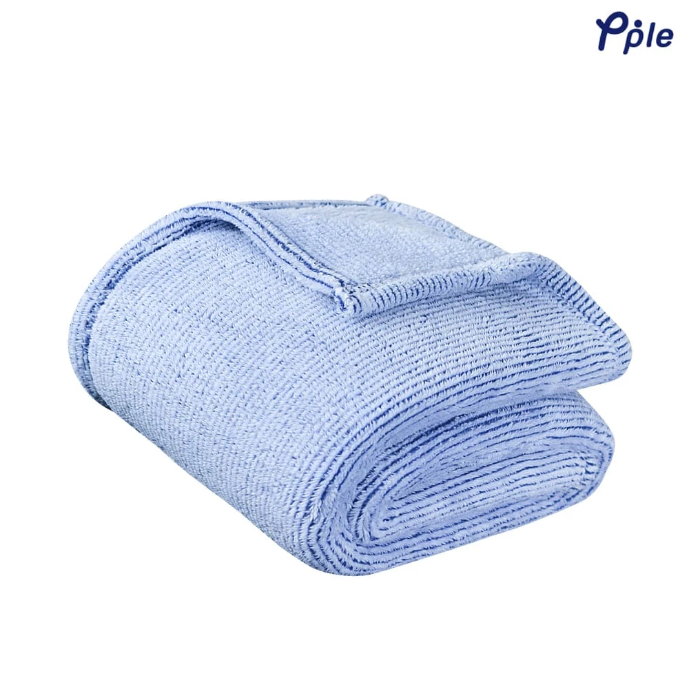 Stripe Frosted Plush Blanket (Blue)