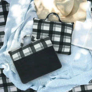 Tartan Printed Fleece Picnic Blanket (Black,White)