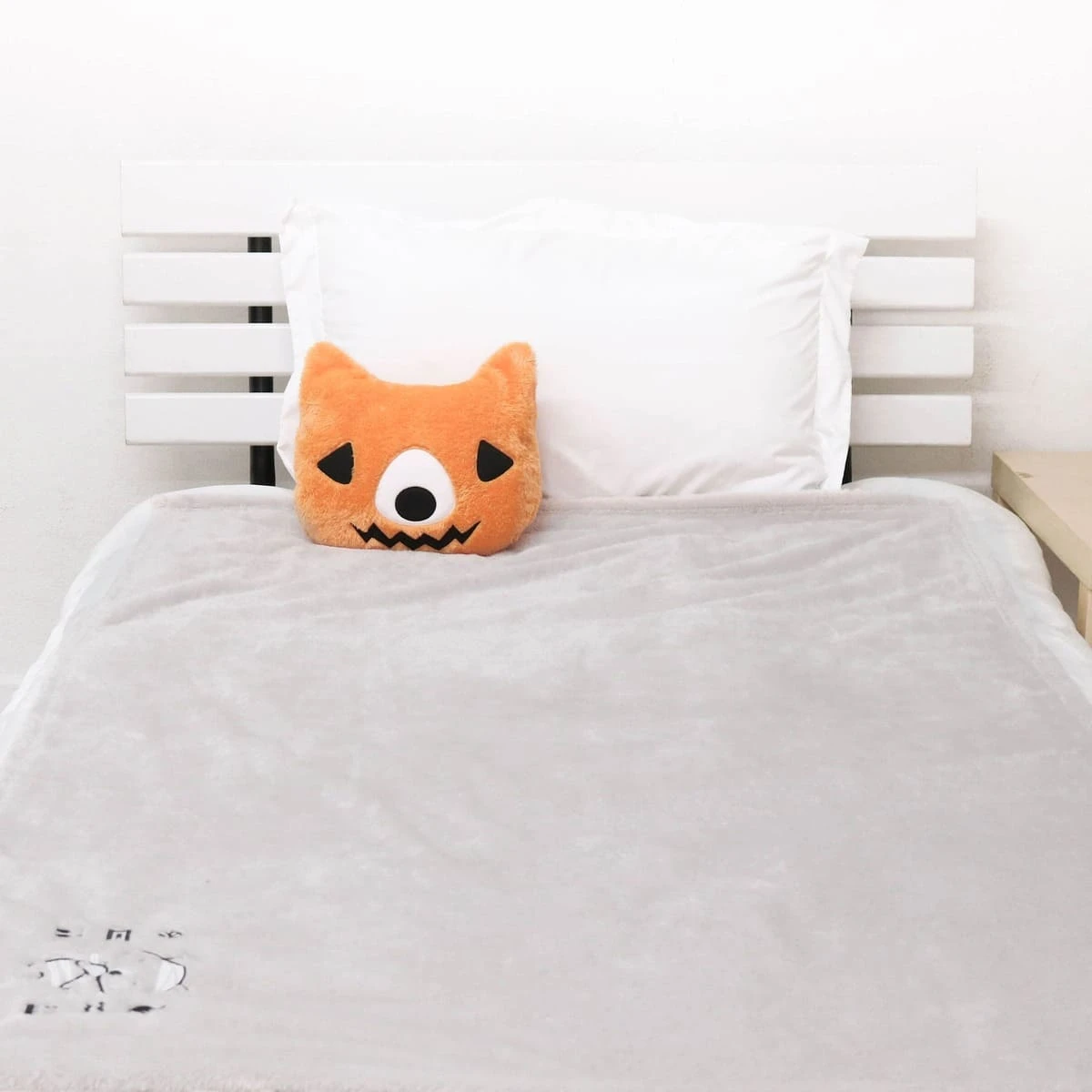 Terry V2 (Halloween Collection) 3D Embroidery Plush Pillow Blanket (Orange,Grey)