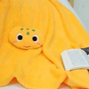 Turtle Head 3D Embroidery Plush Baby Blanket (Yellow)